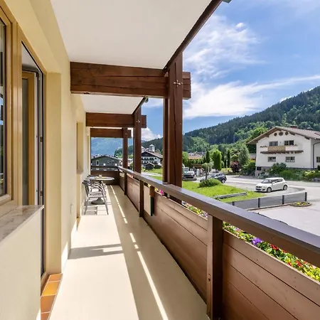 Haus Voglreiter - Inkl Sommerkarte, Zentrale Und Ruhige Lage, Garten Mit Spielplatz * كابرون
