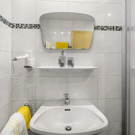 Haus Voglreiter - Inkl Sommerkarte, Zentrale Und Ruhige Lage, Garten Mit Spielplatz Appartamento