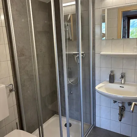 Haus Voglreiter - Inkl Sommerkarte, Zentrale Und Ruhige Lage, Garten Mit Spielplatz Appartamento Kaprun