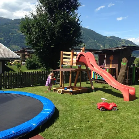 Haus Voglreiter - Inkl Sommerkarte, Zentrale Und Ruhige Lage, Garten Mit Spielplatz