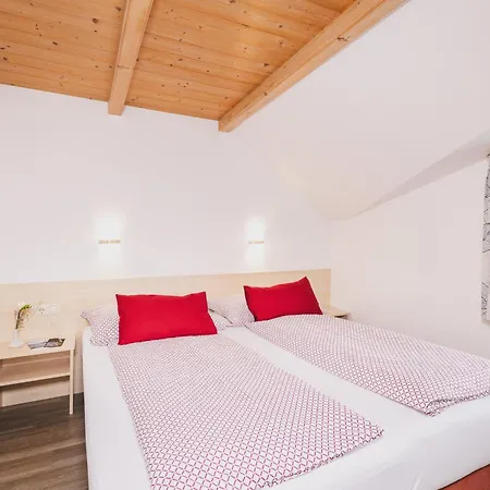 Apartment Haus Voglreiter - Inkl Sommerkarte, Zentrale Und Ruhige Lage, Garten Mit Spielplatz