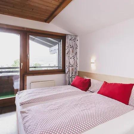 Haus Voglreiter - Inkl Sommerkarte, Zentrale Und Ruhige Lage, Garten Mit Spielplatz Apartament