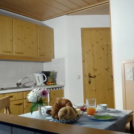 Haus Voglreiter - Inkl Sommerkarte, Zentrale Und Ruhige Lage, Garten Mit Spielplatz * كابرون