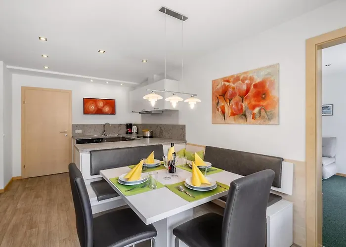 Haus Voglreiter - Inkl Sommerkarte, Zentrale Und Ruhige Lage, Garten Mit Spielplatz Διαμέρισμα *