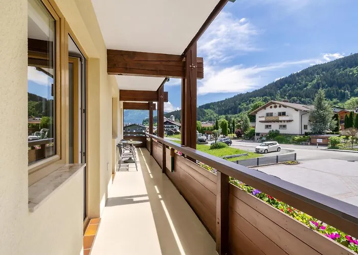 Haus Voglreiter - Inkl Sommerkarte, Zentrale Und Ruhige Lage, Garten Mit Spielplatz * Kaprun