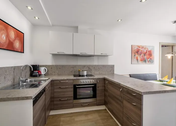 Haus Voglreiter - Inkl Sommerkarte, Zentrale Und Ruhige Lage, Garten Mit Spielplatz Διαμέρισμα Kaprun