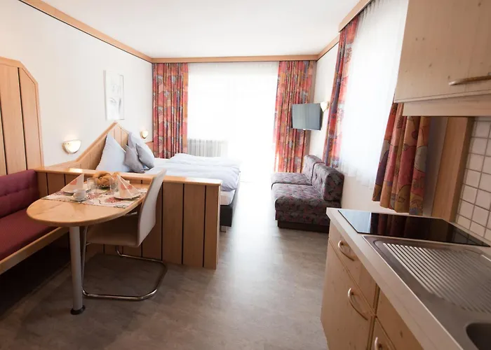 Haus Voglreiter - Inkl Sommerkarte, Zentrale Und Ruhige Lage, Garten Mit Spielplatz 公寓 卡普伦