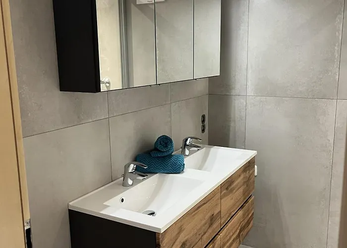 Haus Voglreiter - Inkl Sommerkarte, Zentrale Und Ruhige Lage, Garten Mit Spielplatz 公寓 卡普伦